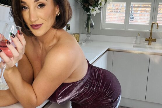 pre drinks (selfie vid)